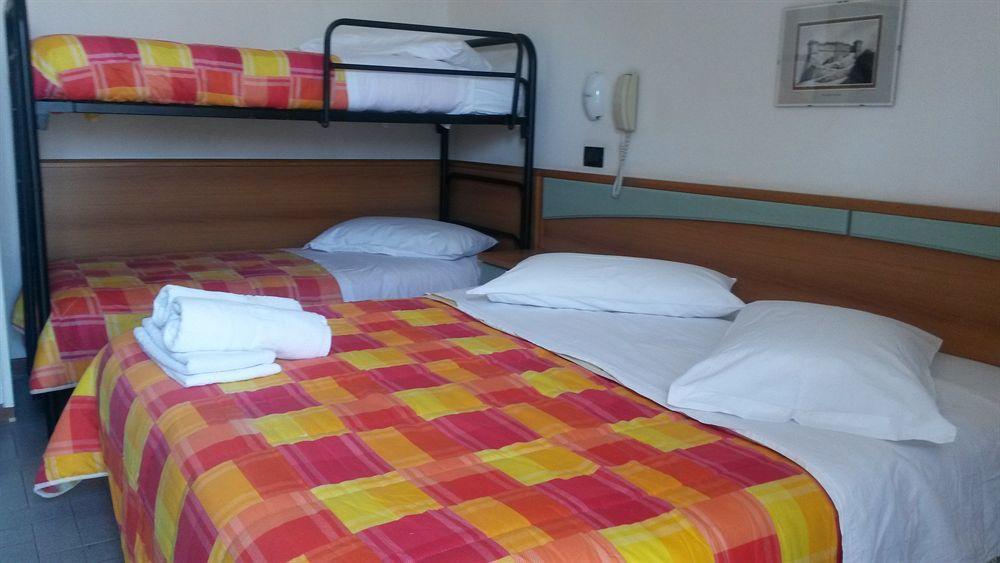 Hotel Orchidea 체제나티코 외부 사진